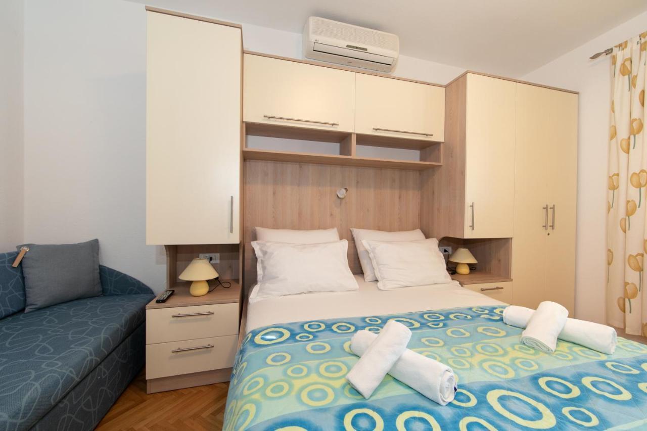 Apartman Dese 2+1 Tučepi Exteriér fotografie
