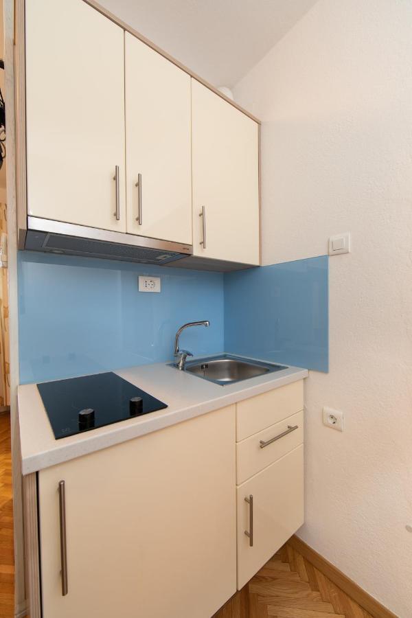 Apartman Dese 2+1 Tučepi Exteriér fotografie